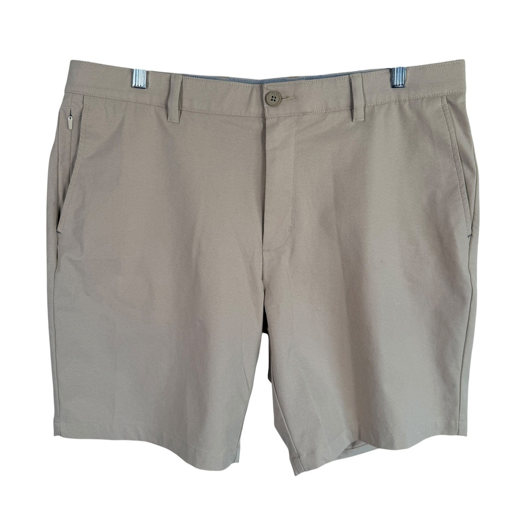 Tommy Bahama Chip Shot Golf Shorts Mens 38 Tan Performance Stretch 9 in Inseam